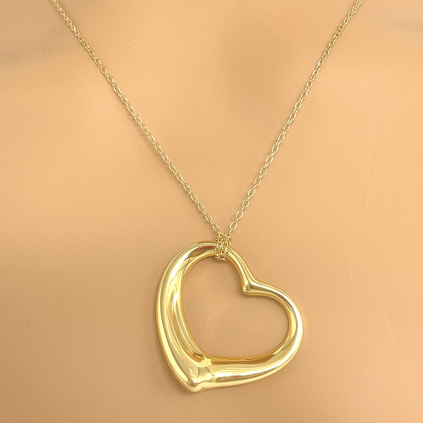 Tiffany and Co. Elsa Peretti Large Open Heart Pendant Necklace