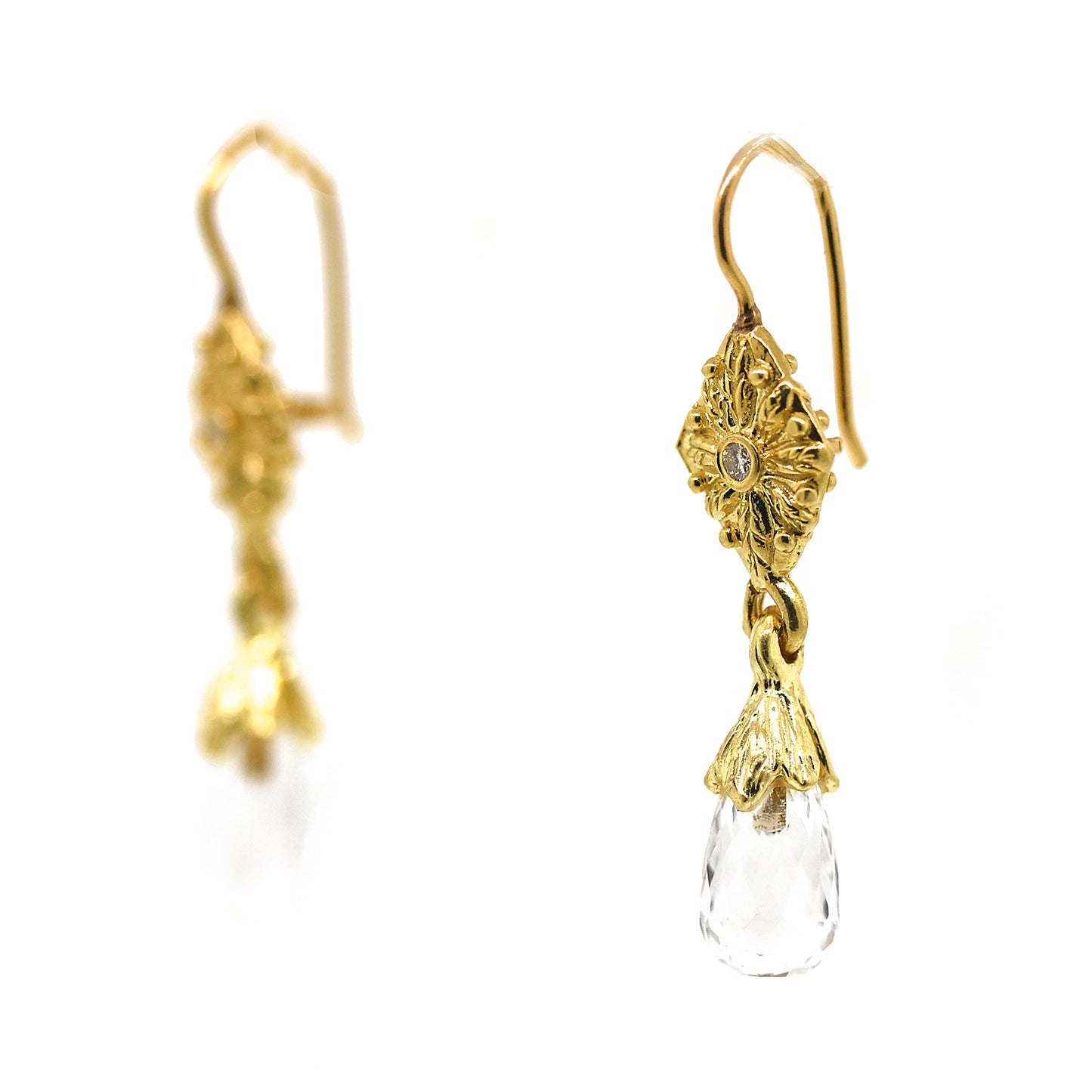 18 kt Yellow Gold White Topaz Briolet Drop Earrings