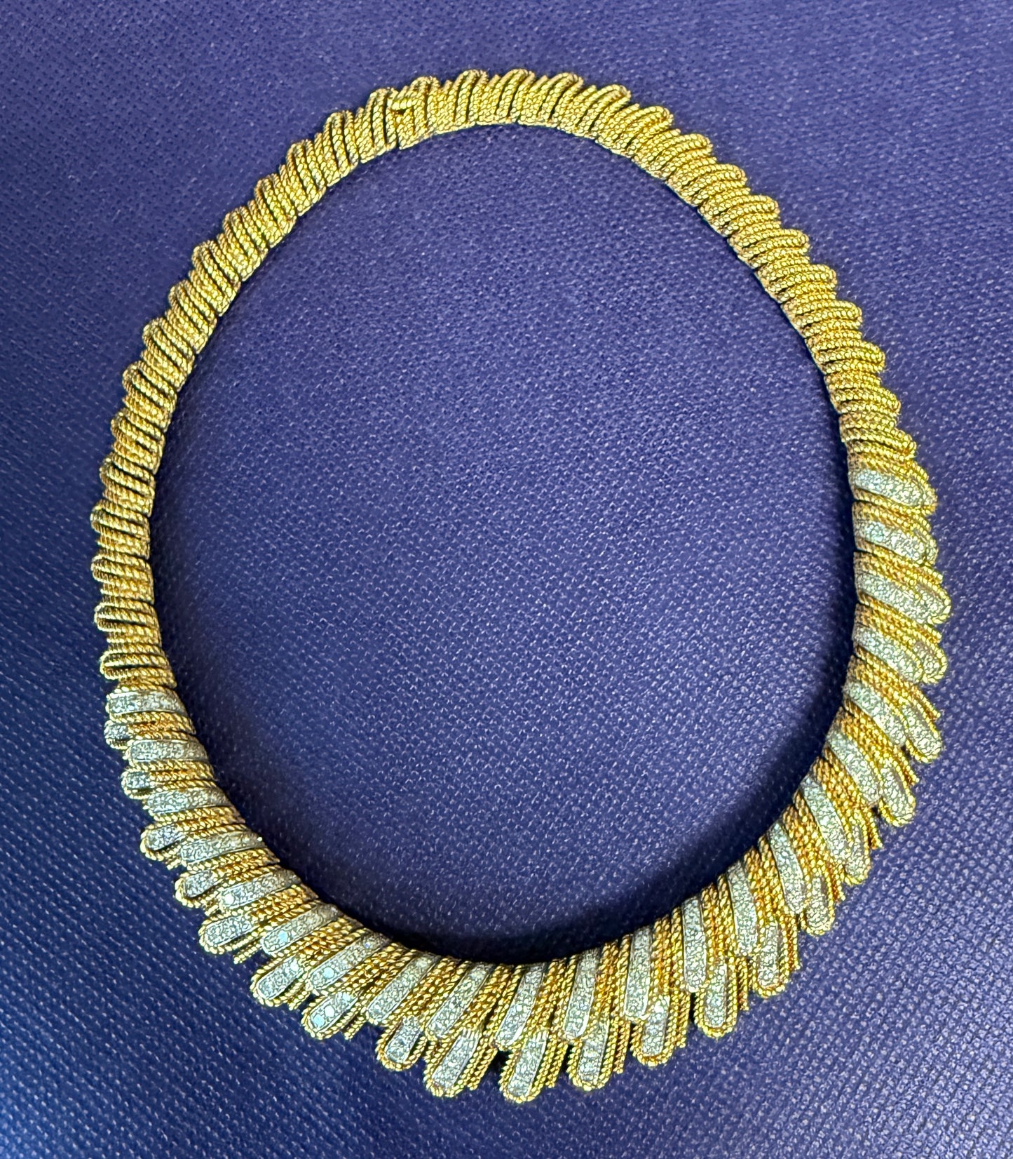 Fabulous 18k Yellow Gold Diamond Collar Necklace