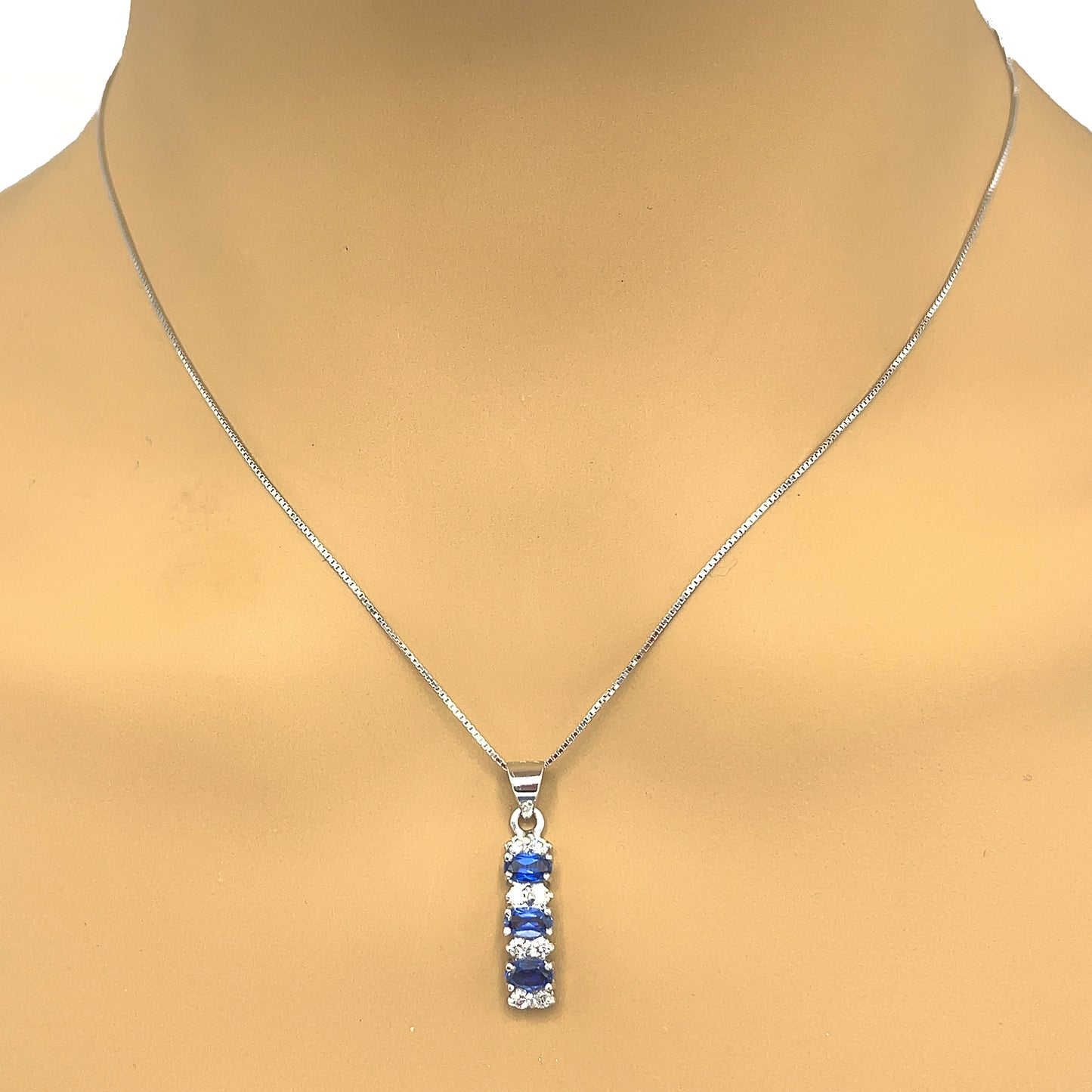 18 kt White Gold Sapphire and Diamond Bar Pendant Necklace