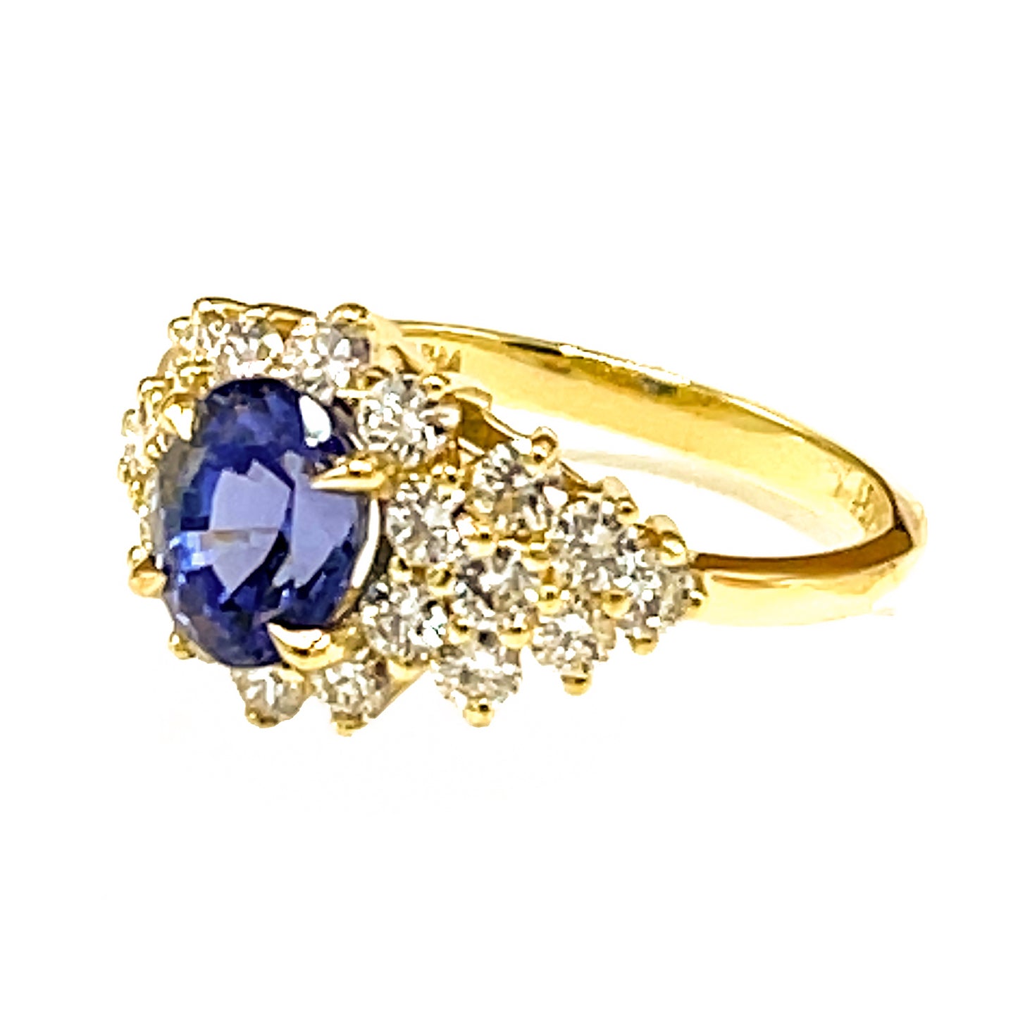 Estate 18 kt Yellow Gold Tanzanite and Diamond Ring